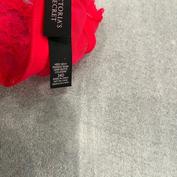 34D]Victoria's Secret Very Sexy Padded Demi Vibrant Red Lace Push Up Bra - Picture 4 of 6